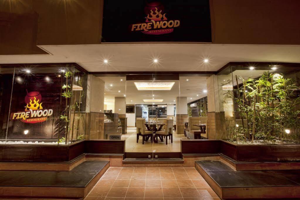 Treebo Trend Woodsvilla Suites Bapu Nagar Jaipur Bagian luar foto
